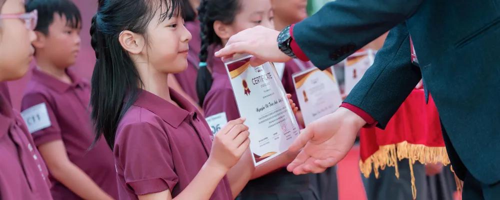 HÀNH TRÌNH ĐONG ĐẦY CẢM XÚC: NHỮNG KHOẢNH KHẮC ĐÁNG NHỚ TẠI LỄ TỔNG KẾT NĂM HỌC 2025 – 2026