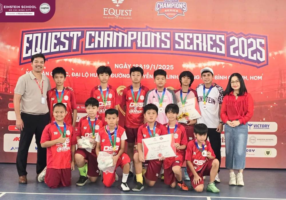 EINSTEINER CHINH PHỤC EQUEST CHAMPIONS SERIES 2025