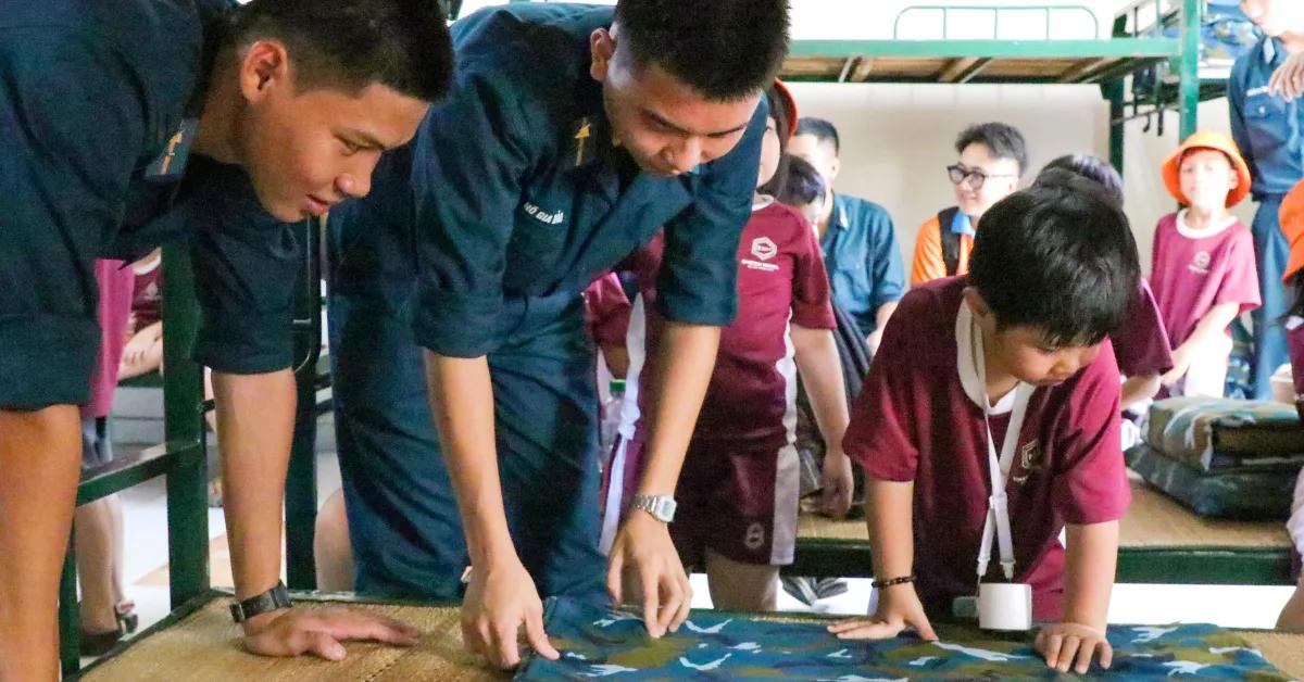 MỘT NGÀY LÀM CHIẾN SĨ CÙNG CÁC EINSTEINERS NHÍ